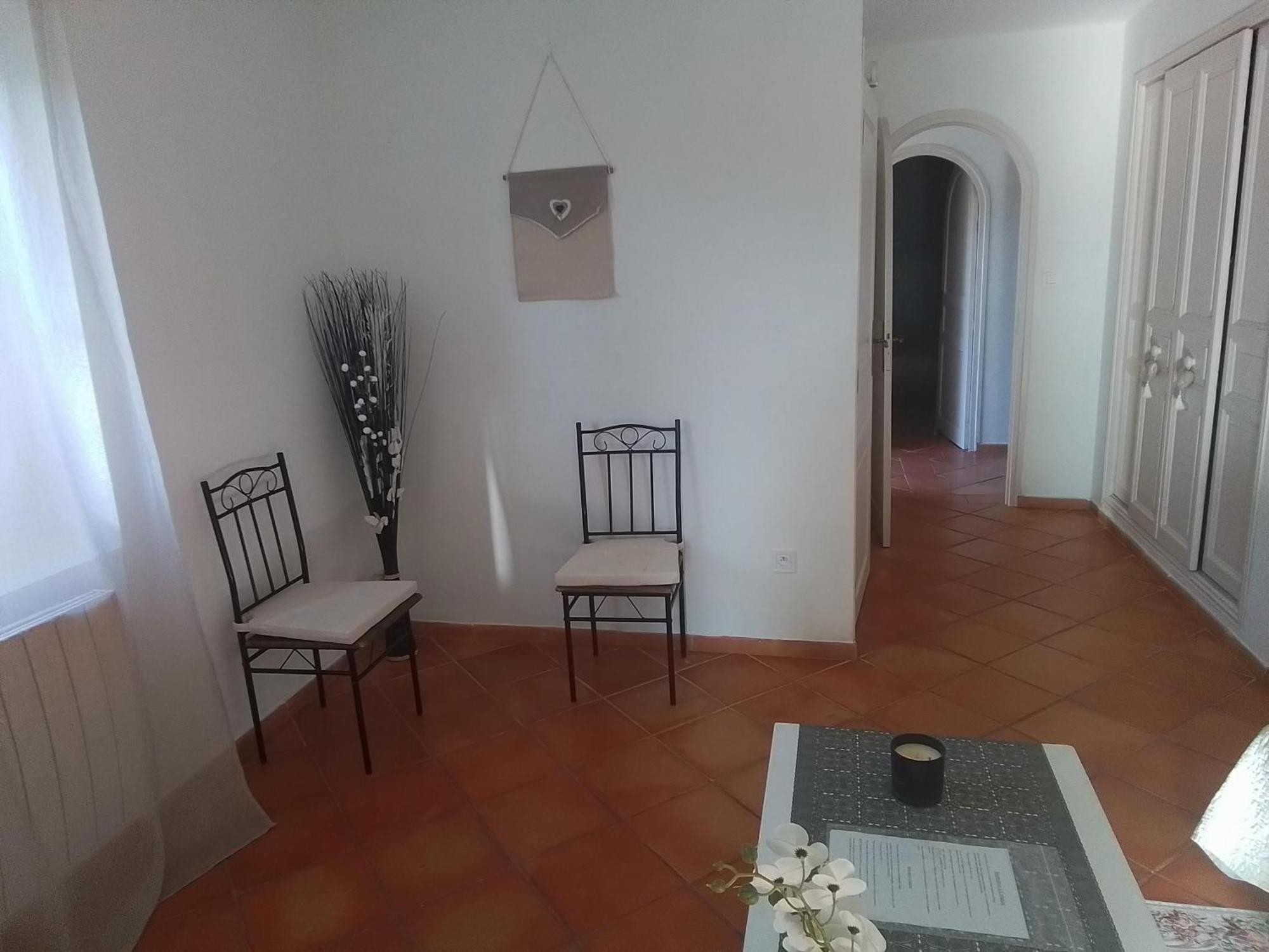 Cotignac Sejour Vacances 外观 照片